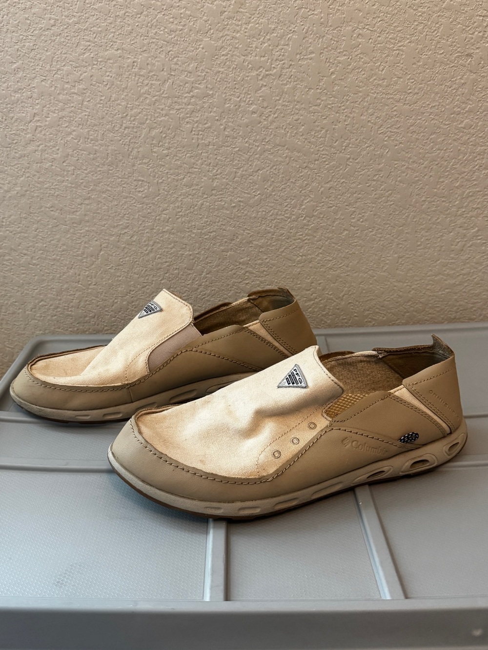 Men’s PFG slides